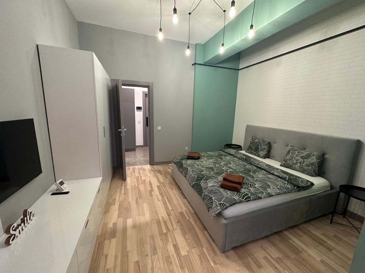 Industrial Touch - Designed Apartment ยาช ภายนอก รูปภาพ